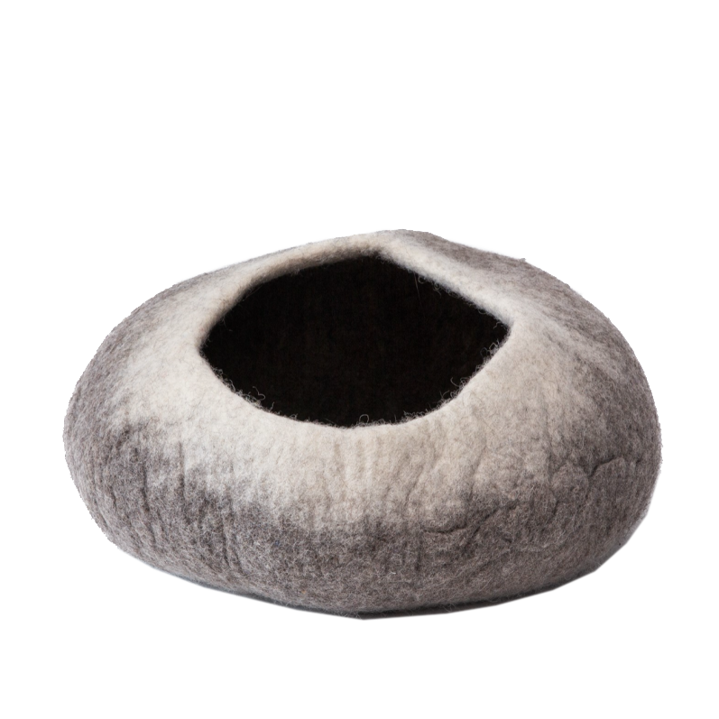 Ombre Wool Pet Cave - Natural