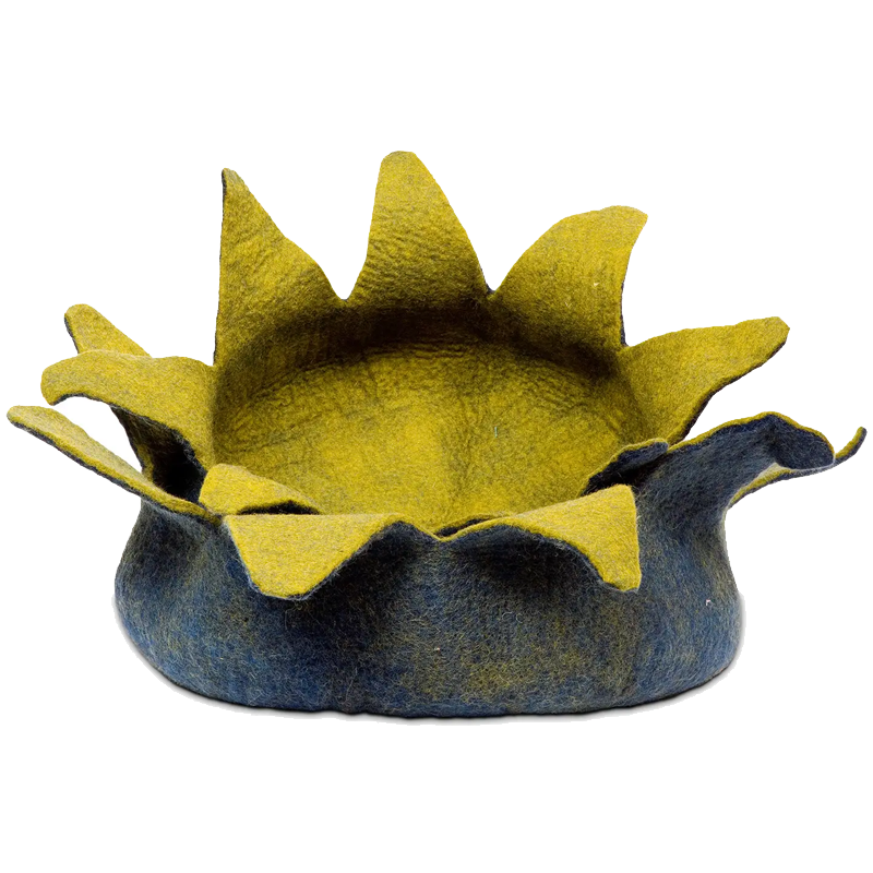 Wool Petal Pet Basket - Navy & Green