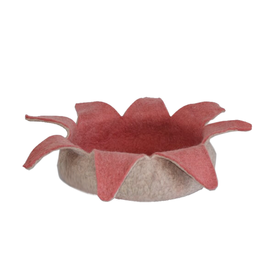 Wool Petal Pet Basket - Rose