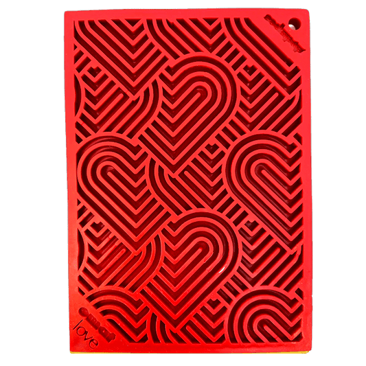 Love Hearts Design Enrichment Lick Mat